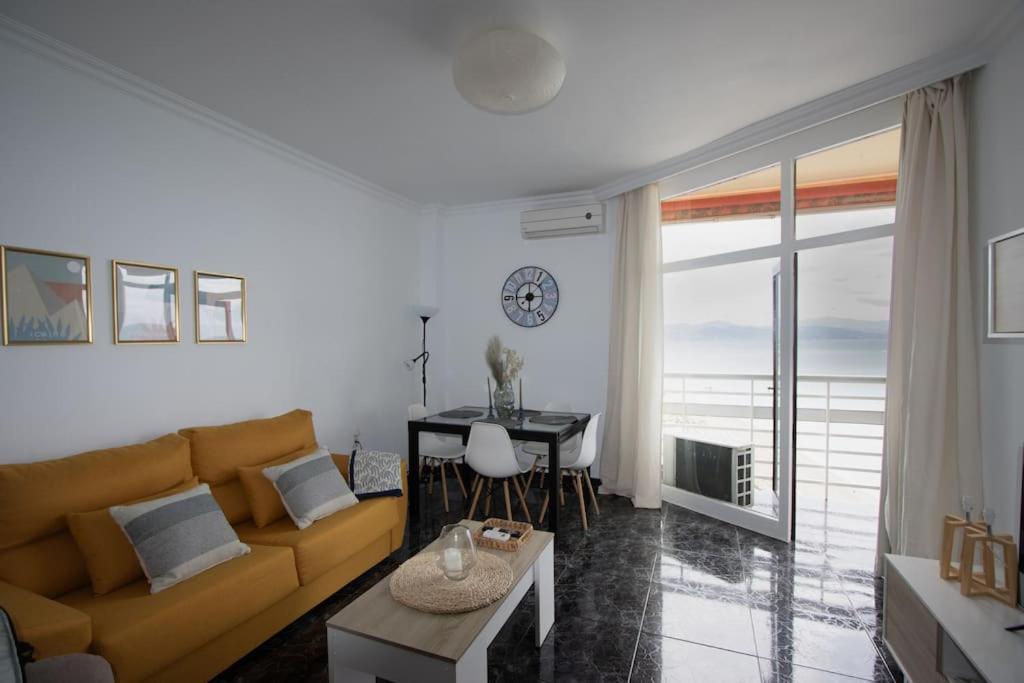 Love Rent4 Malaga La Torre De La Roca 토레몰리노스 외부 사진