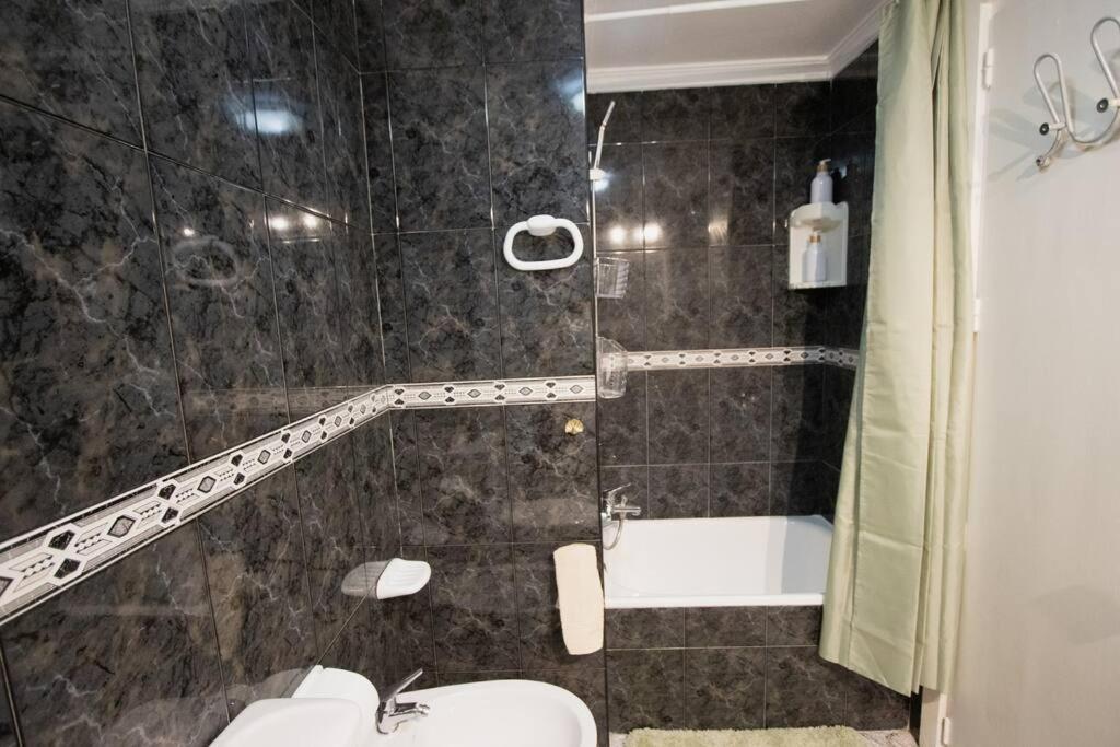 Love Rent4 Malaga La Torre De La Roca 토레몰리노스 외부 사진